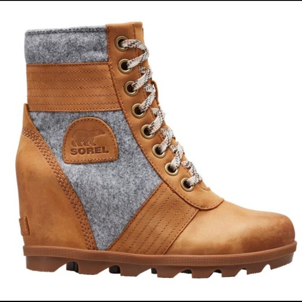 Sorel Tan and Gray Ankle Boots